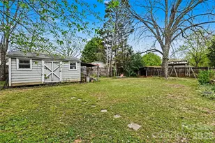 208 McGregor Rd, Gastonia, NC 28056 - Photo 33