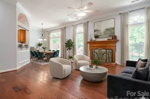 5519 Haybridge Rd, Charlotte, NC 28269 - Photo 3