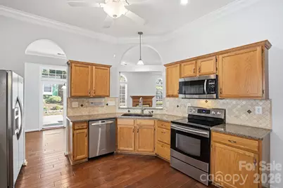 5519 Haybridge Road, Charlotte, NC 28269 - Photo 17