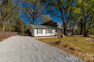 2862 Greenwood Rd, Rock Hill, SC 29730 - Photo 3