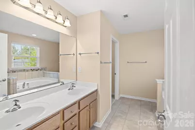 9548 Birkwood Court, Charlotte, NC 28278 - Photo 13