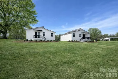 45 Klimovych Road, Hendersonville, NC 28792 - Photo 3