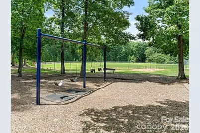 3931 Irvington Drive, Charlotte, NC 28205 - Photo 37