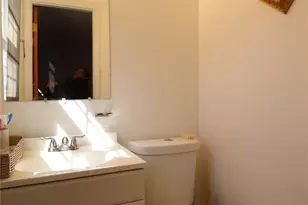 3931 Irvington Dr, Charlotte, NC 28205 - Photo 17