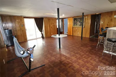 3931 Irvington Drive, Charlotte, NC 28205 - Photo 19