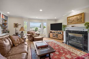 1531 Old Town Way, Hendersonville, NC 28739 - Photo 9