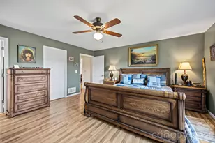 1531 Old Town Way, Hendersonville, NC 28739 - Photo 21