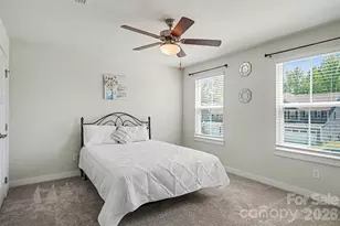 10190 Black Locust Ln, Charlotte, NC 28215 - Photo 27