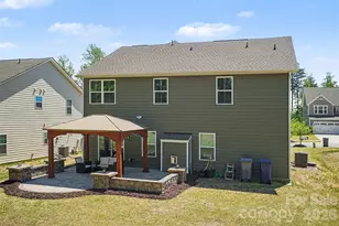 10190 Black Locust Ln, Charlotte, NC 28215 - Photo 37
