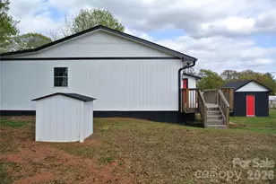 123 Moore Rd, Ellenboro, NC 28040 - Photo 11