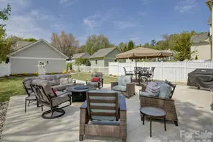 1305 Barnett Woods Crossing, Fort Mill, SC 29708 - Photo 39