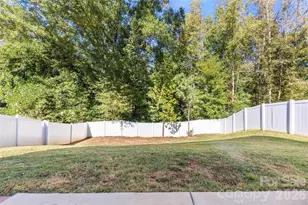 542 King Clover Ln, Clover, SC 29710 - Photo 25
