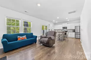 542 King Clover Ln, Clover, SC 29710 - Photo 9