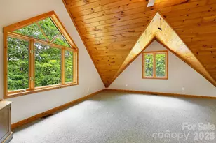40 Walnut Rdg Cir, Brevard, NC 28712 - Photo 35