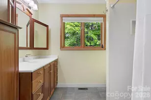 40 Walnut Rdg Cir, Brevard, NC 28712 - Photo 23