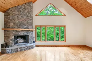 40 Walnut Rdg Cir, Brevard, NC 28712 - Photo 11