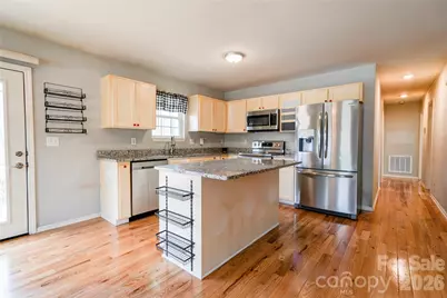 208 N Poston Street, Shelby, NC 28150 - Photo 9