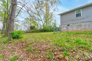 208 N Poston St, Shelby, NC 28150 - Photo 33