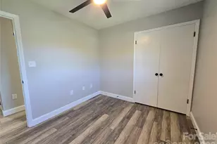 20 Mt Carmel Dr, Asheville, NC 28806 - Photo 11