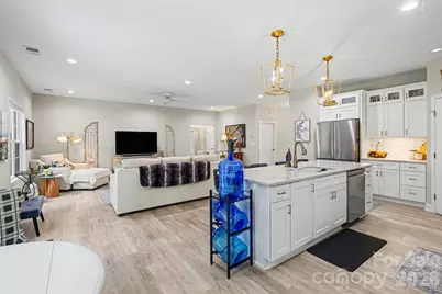 820 Sunset Pointe Drive, Salisbury, NC 28146 - Photo 9