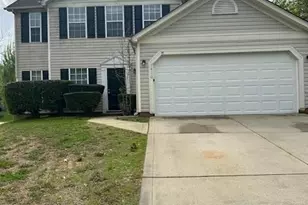 7410 Sarnia Pl, Charlotte, NC 28269 - Photo 1