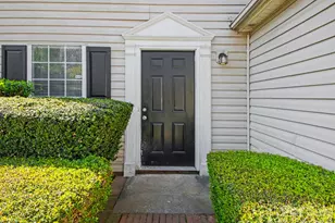 7410 Sarnia Pl, Charlotte, NC 28269 - Photo 3