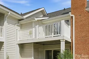 9308 S Vicksburg Park Ct, Charlotte, NC 28210 - Photo 25