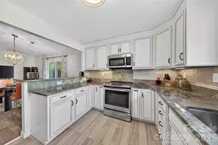 9018 St Lucia Ln, Charlotte, NC 28277 - Photo 21