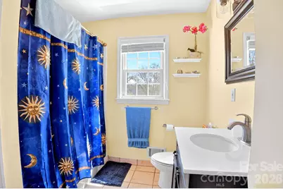 1091 16th Avenue NW, Hickory, NC 28601 - Photo 17