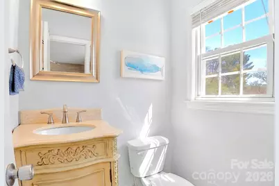 1091 16th Avenue NW, Hickory, NC 28601 - Photo 15