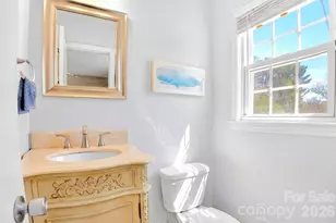 1091 16th Ave NW, Hickory, NC 28601 - Photo 15