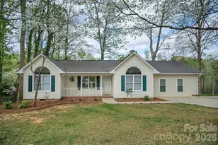 123 General Pemberton St, Stanley, NC 28164 - Photo 5
