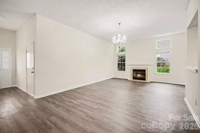 5806 Pennycross Lane, Charlotte, NC 28216 - Photo 17