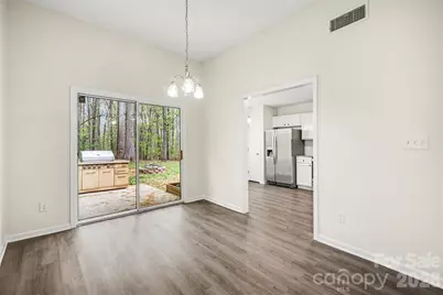 5806 Pennycross Lane, Charlotte, NC 28216 - Photo 7