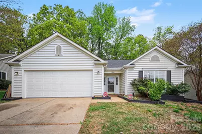 5806 Pennycross Lane, Charlotte, NC 28216 - Photo 3