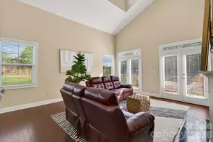 4194 La Crema Dr, Charlotte, NC 28214 - Photo 9