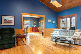 82 Red Mulberry Dr, Zirconia, NC 28790 - Photo 9