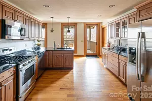 82 Red Mulberry Dr, Zirconia, NC 28790 - Photo 45