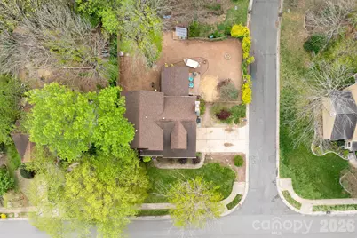 9907 Davis Lake Parkway, Charlotte, NC 28269 - Photo 7