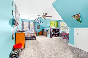 9907 Davis Lake Pkwy, Charlotte, NC 28269 - Photo 25