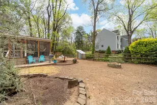 9907 Davis Lake Pkwy, Charlotte, NC 28269 - Photo 35