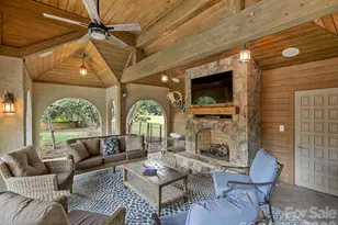 4330 Carmel Valley Rd, Charlotte, NC 28226 - Photo 41