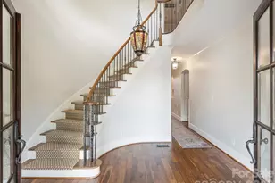 4330 Carmel Valley Rd, Charlotte, NC 28226 - Photo 5