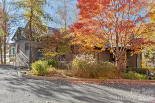 121 Spring Rock Rd, Burnsville, NC 28714 - Photo 1