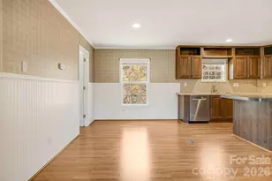 403 Youngs Gap Rd, Fletcher, NC 28732 - Photo 9