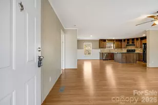 403 Youngs Gap Rd, Fletcher, NC 28732 - Photo 5