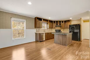 403 Youngs Gap Rd, Fletcher, NC 28732 - Photo 11