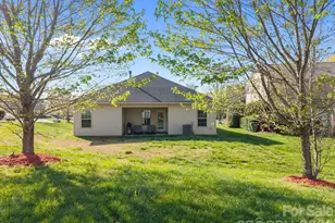 108 Community Club Dr, Mount Holly, NC 28120 - Photo 3