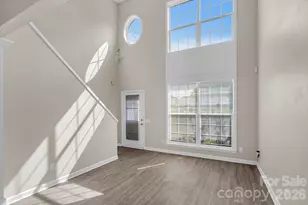 10219 Roundleaf Dr, Charlotte, NC 28213 - Photo 3