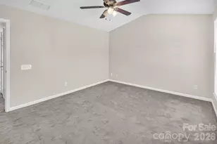 10219 Roundleaf Dr, Charlotte, NC 28213 - Photo 23